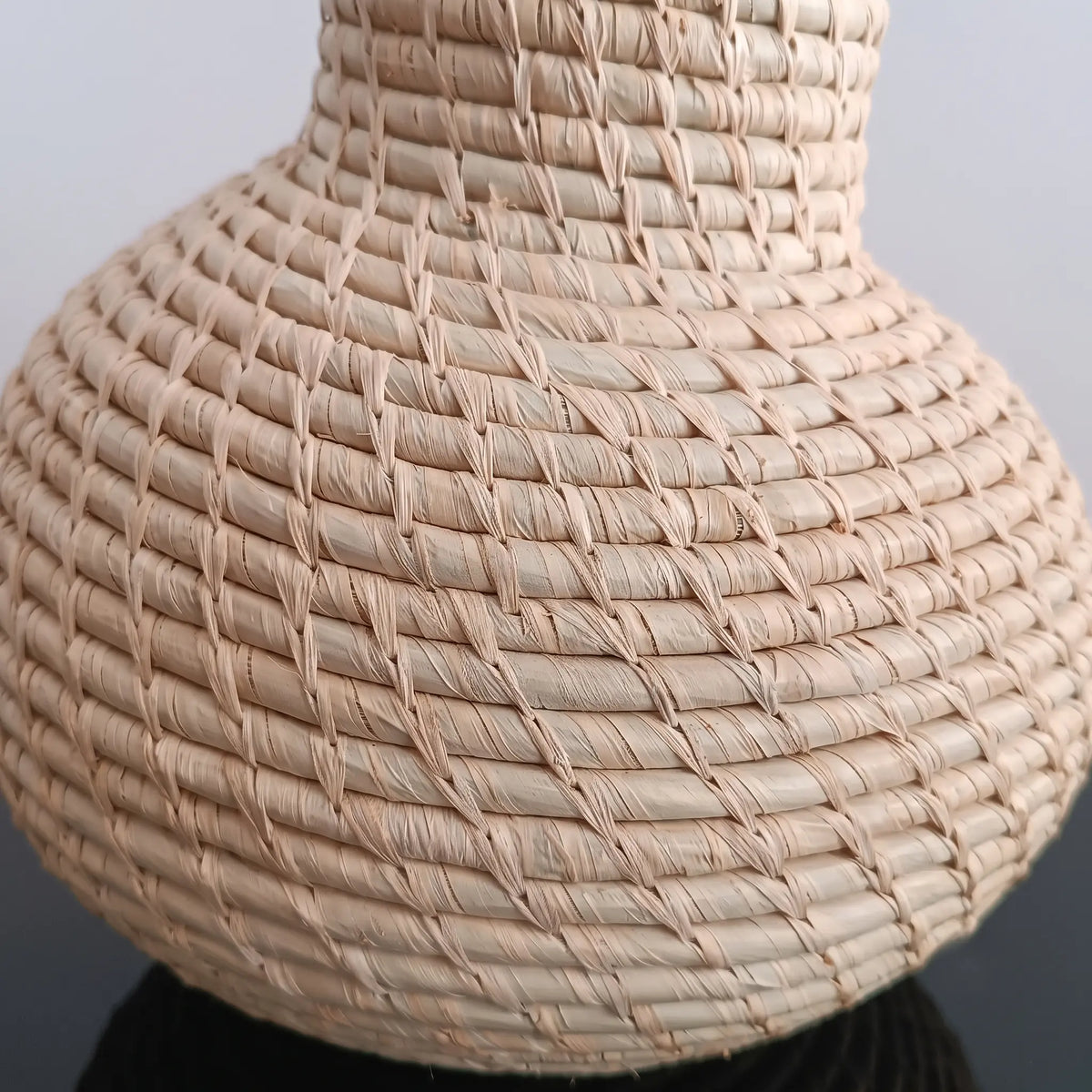 Vase en Raphia (23cm) Maison Sisal