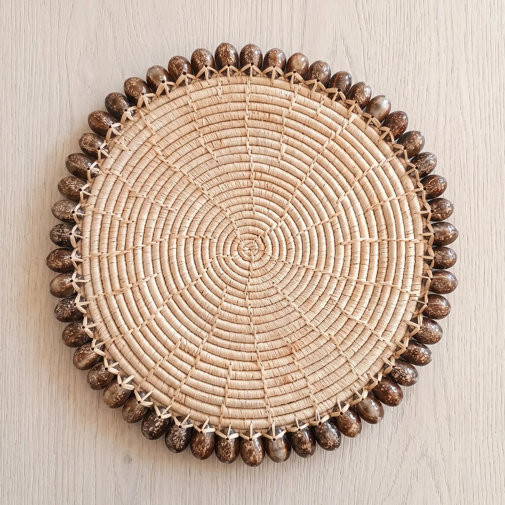 6 Sets de table en Raphia et coquillages marrons (30 cm) Maison Sisal