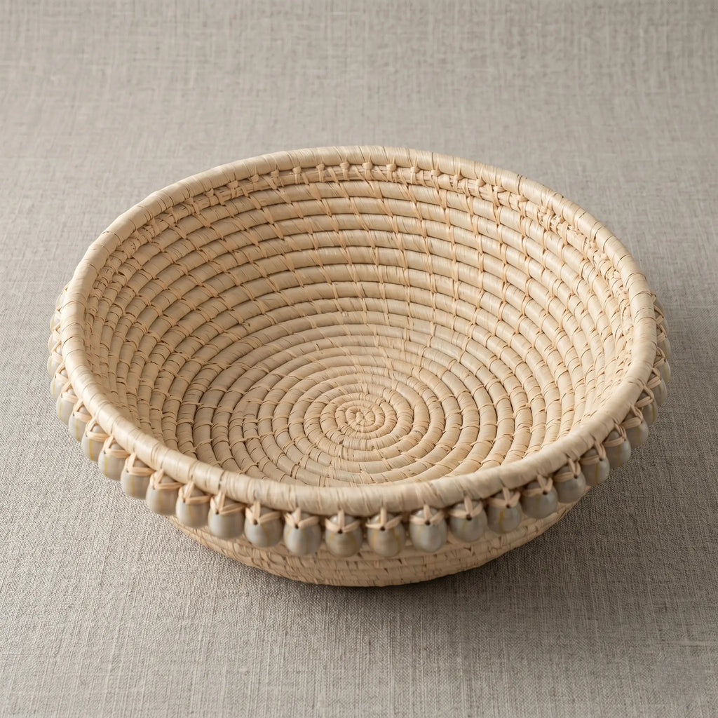 Corbeille en Raphia et coquillages (28cm) Maison Sisal